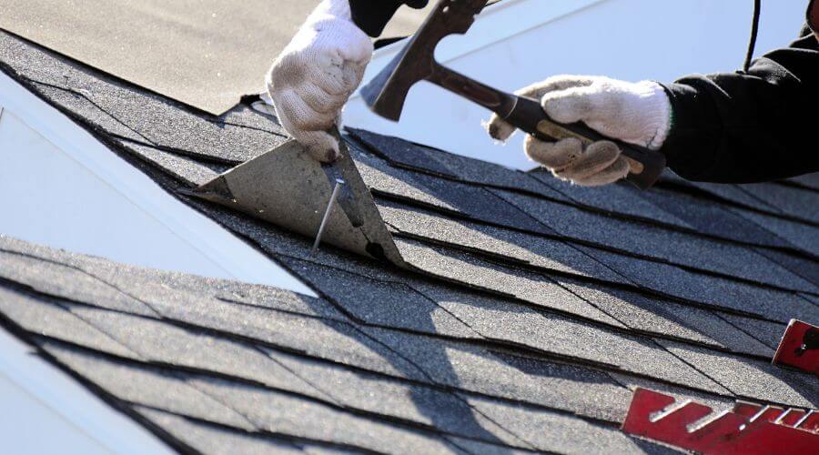 Expert Emergency Roof Repairs services in Centreville, AL